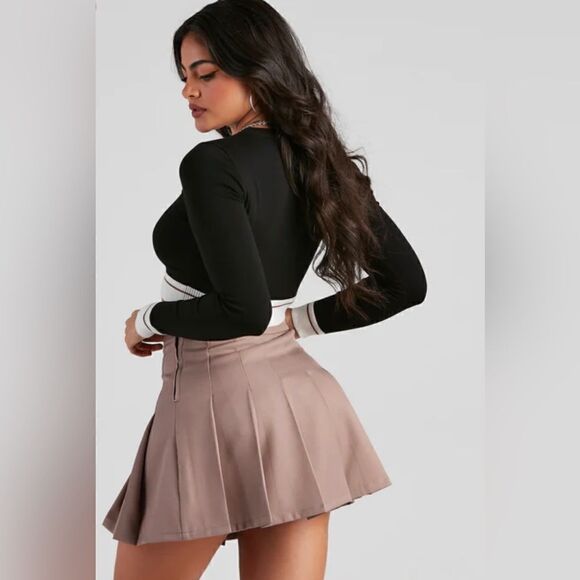 Windsor Sport Your Stripes Crop Sweater - Picture 2 of 9